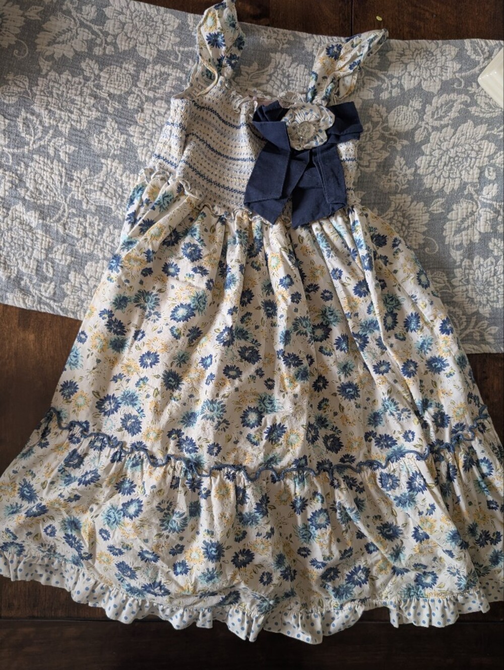 Blue Floral Sundress with Navy Bow/ Girl 6X